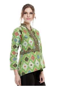 Green Blus Prada